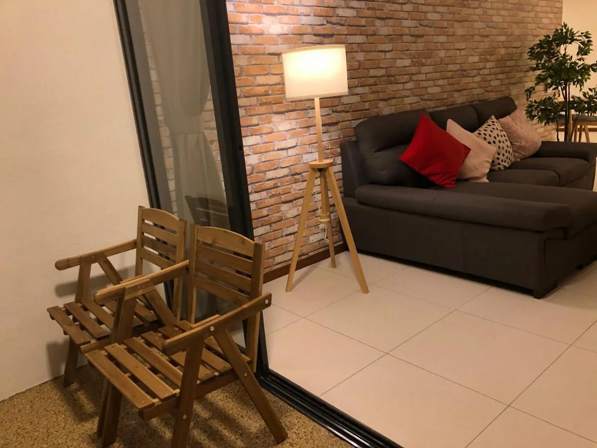 Apartment The Landmark Seaview Netflix By Blue Sky Holidays Georgetown