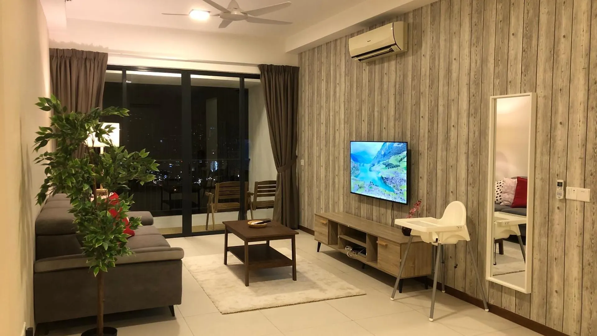 Seaview Water Purify Cozy Comfortable For Short & Long Stay In The Landmark By Katana جورج تاون 0*,