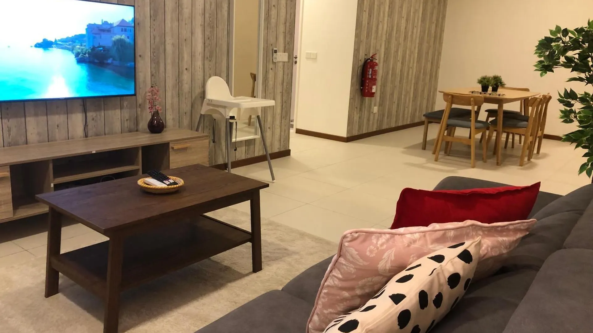Seaview Water Purify Cozy Comfortable For Short & Long Stay In The Landmark By Katana جورج تاون ماليزيا