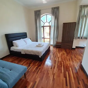 Eden Cosy Living Batu Feringgi